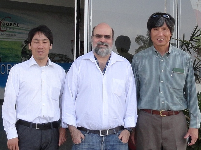 Paulo de Tarso com pesquisadores japoneses