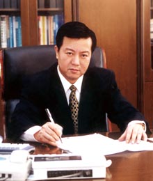 Deng QiLin, presidente da Wuhan Iron and Steel Corporation (Wisco) 