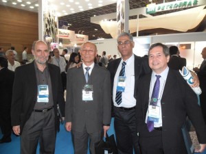 Leandro Ulbricht, da GE Oil Gas, Edson Nakagawa, diretor técnico da PPSA, Luiz Alberto Santos e Antonio Carlos Lage, da Petrobrás.