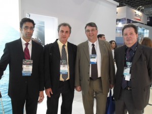 Wajid Rasheed, da SmartReamer, João Plácido, da Petrobrás, Edmundo Bittencourt, da Sotreq, e Carlos Henrique Sá, da Petrobrás.