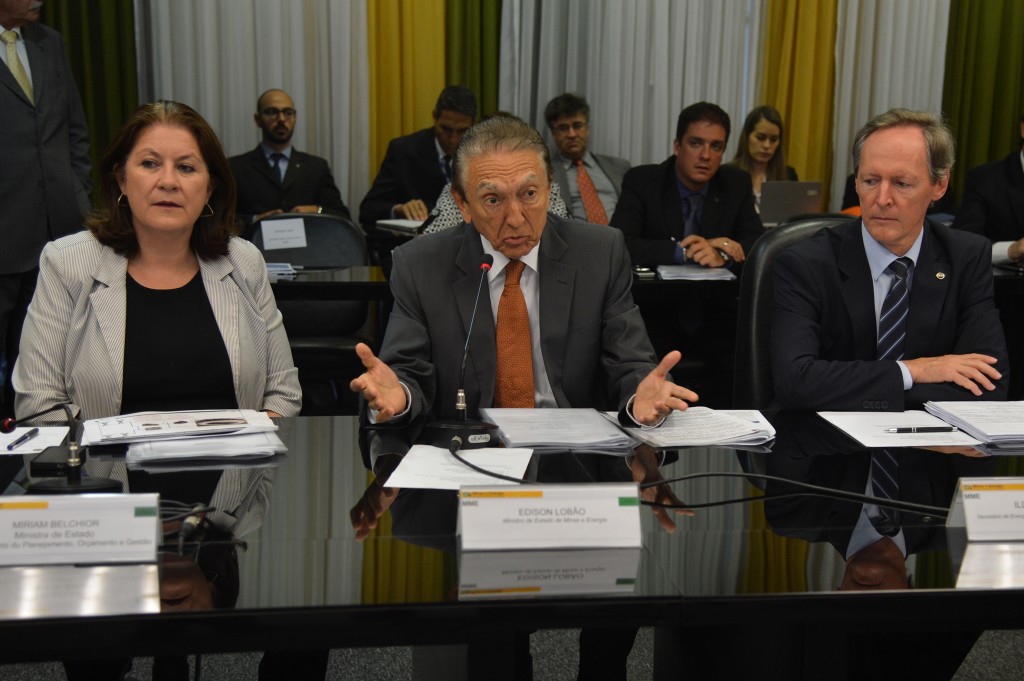 Brasília - Reunião do Comite de Monitoramento do Setor Eletrico CMSE