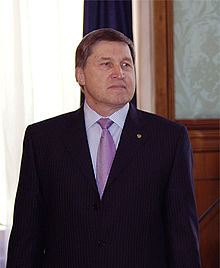 Yuri Ushakov