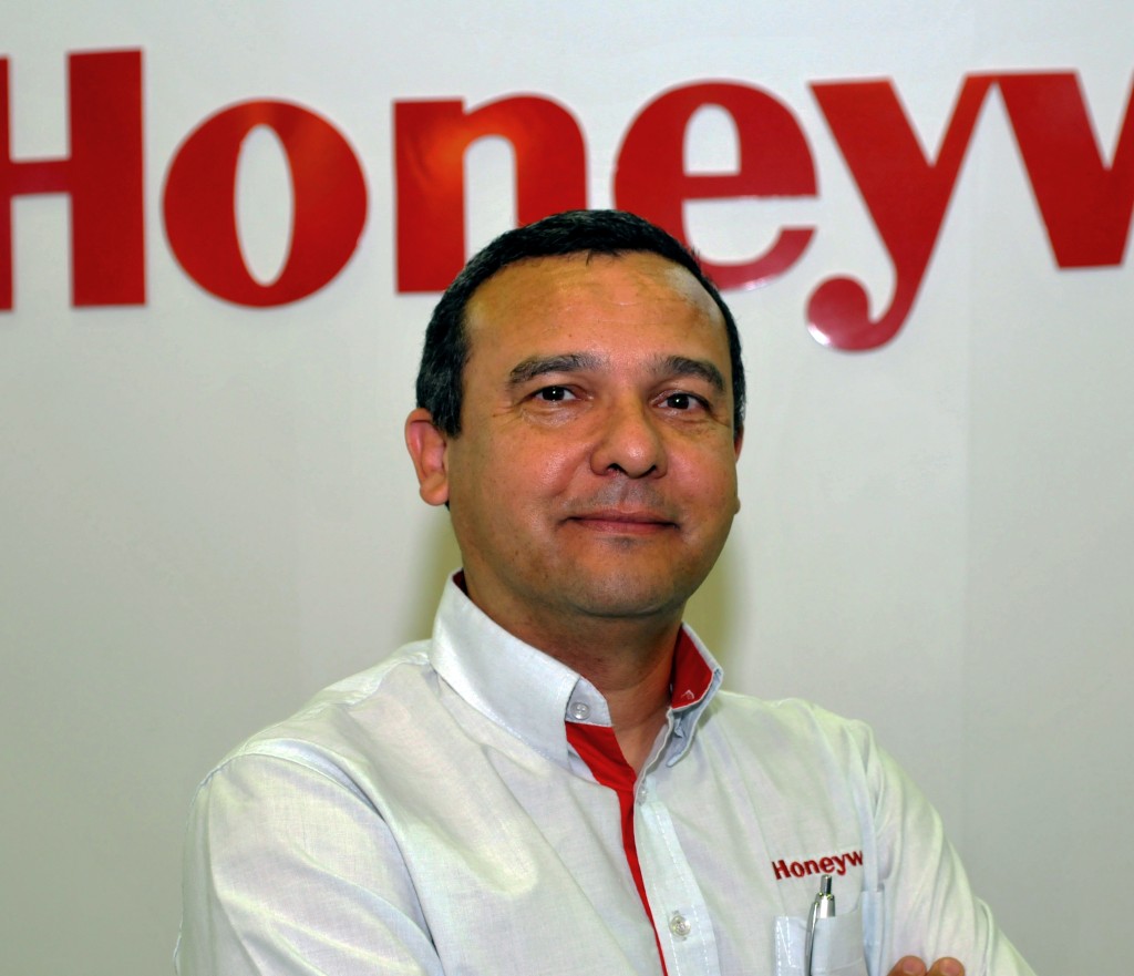 Lineu Lobo - sales manager Honeywell Process Solutions