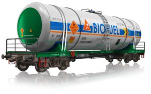 Railway tankcar with biofuel