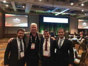 Equipe da Liderroll com Tim Graves, Diretor de Operações da Asme 