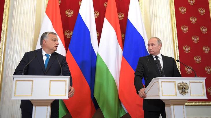 Orban-and-Putin-18-September-2018-(Kremlin)