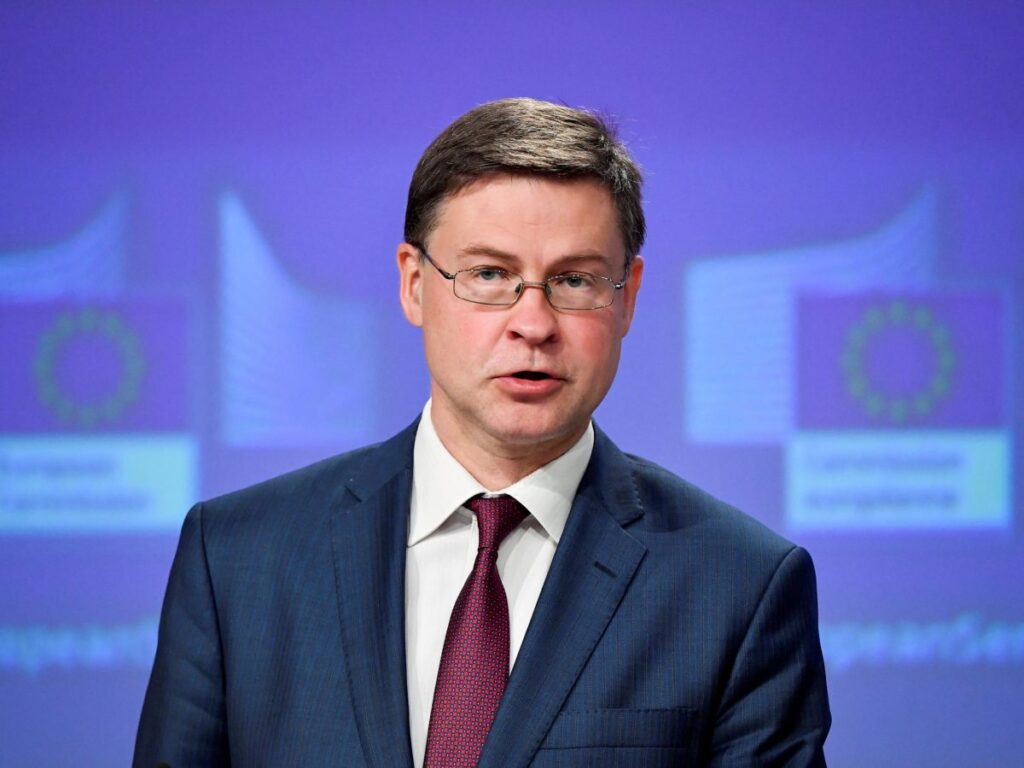 vice-presidente executivo Valdis Dombrovskis