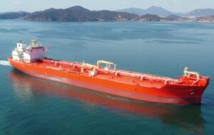 AET-reinforces-its-leading-shuttle-tanker-position-with-another-vessel-for-Petrobras-charter-scaled-e1648200452701