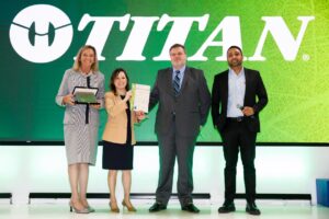 A Titan é cliente do grupo há 15 anos e foi a primeira a receber o Selo Verde