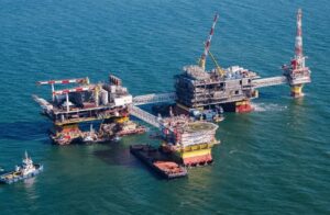 Lukoil-Hits-50-Million-Tons-Of-Hydrocarbon-Production-In-Caspian-Sea-171960-582x327