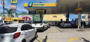 Nos postos convencionas há muita escolha pelo álcool ao invés da gasolina