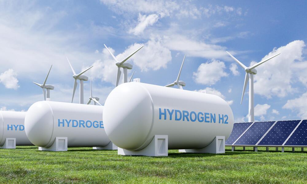 Hydrogen,Energy,Storage,Gas,Tank,For,Clean,Electricity,Solar,And