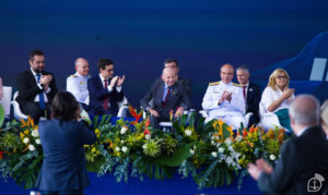 O almirante participou do lançamento do submarino