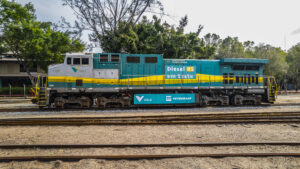 Locomotiva_Vale_abastecida_Diesel R_em_Vitória_ES_Foto3_Crédito_Judeu Marc_Divulgação Vale