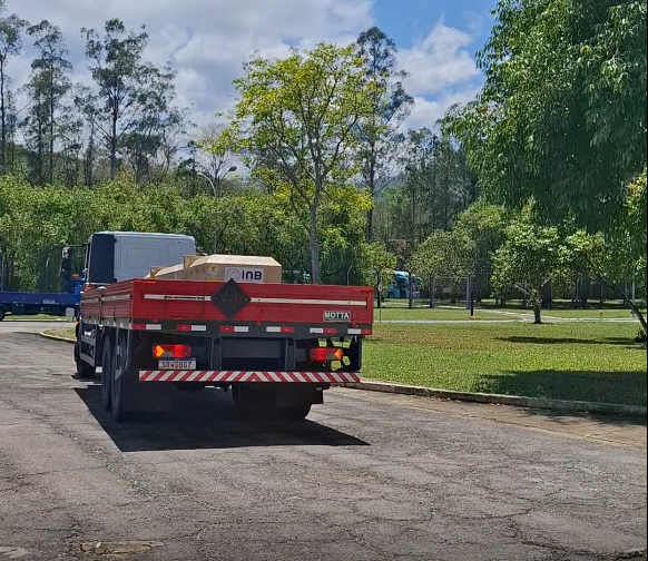 transporte elemento combustível