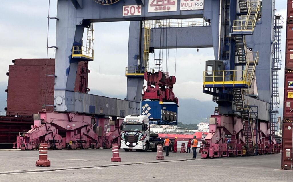 2025_04_16_Transporte_urânio_enriquecido (6)