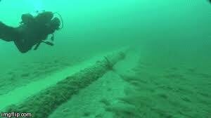 A cada da submerso, o oleoduto é um risco 