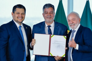 Fernando Facure tomou posse como diretor-presidente da ANSN