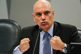 O Ministro voltará hoje ao Plenário do STF, encarnando o Rei Davi, sem cartões ou conta bancária, reagindo as vaias com gesto obceno, mas acreditando ter conduta ilibada para superar ameaças de Trump