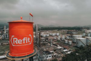 2017-REFIT-70-ANOS-scaled