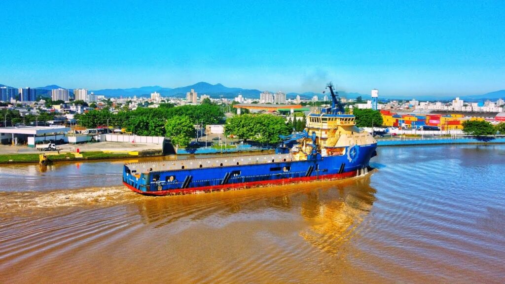 Estaleiro Starnav, em Itajaí (SC)