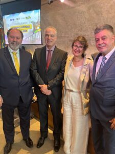O presidente da ABDAN, Celso Cunha, ao lado dos diretores da ANSN: 