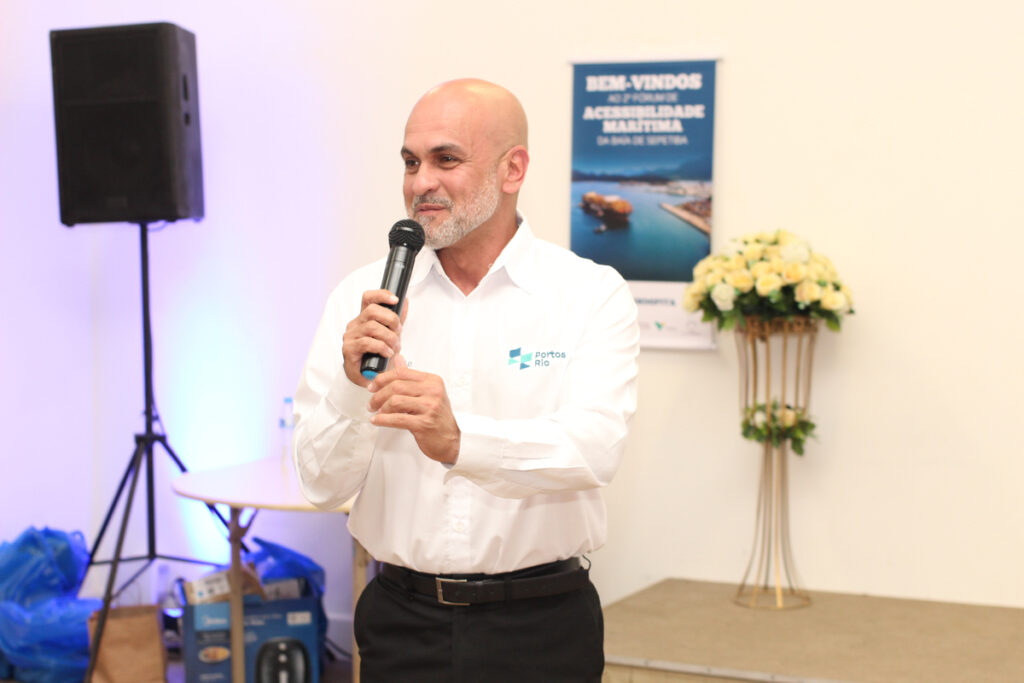 Presidente da PortosRio Flavio Vieira (2)