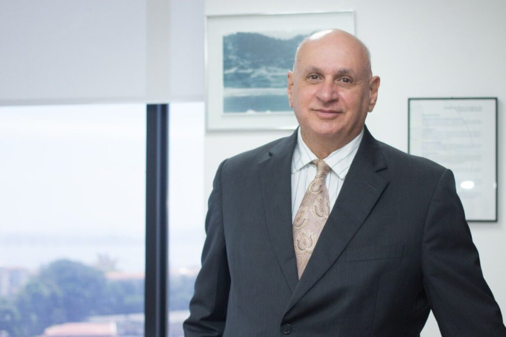 sinval-gama-1320×879 sinval-gama-1320x879