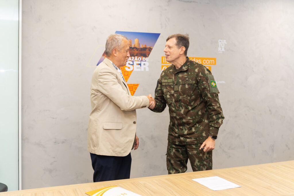 Assinatura PEE Exército-17