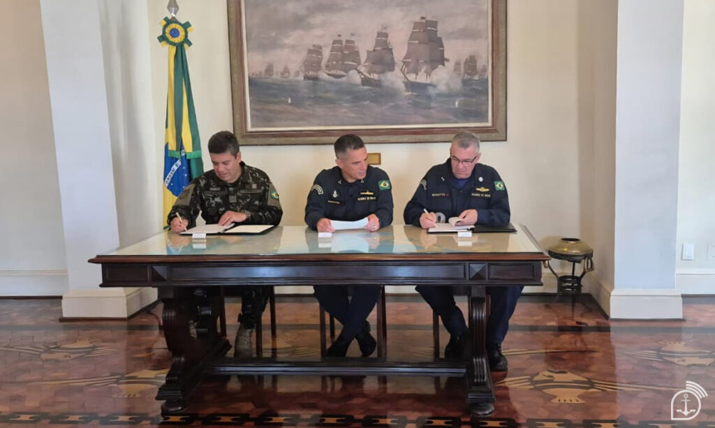 CONTRATO