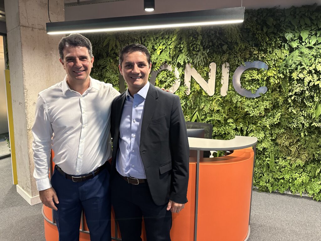 link Alexandre Bassaneze - presidente da ICONIC e Fábio Leite - presidente da Dupont para América Latina