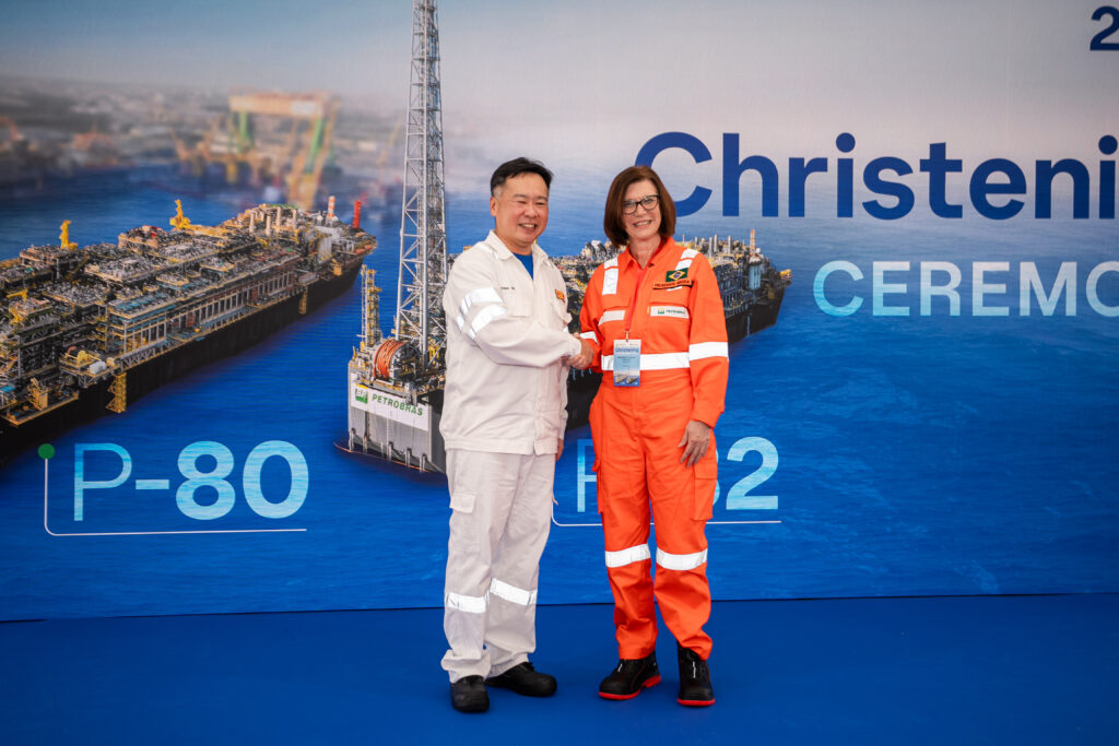 Cerimonia_de_Batismo_e_P-80_e_P-82_Estaleiro_Singapura_Foto2