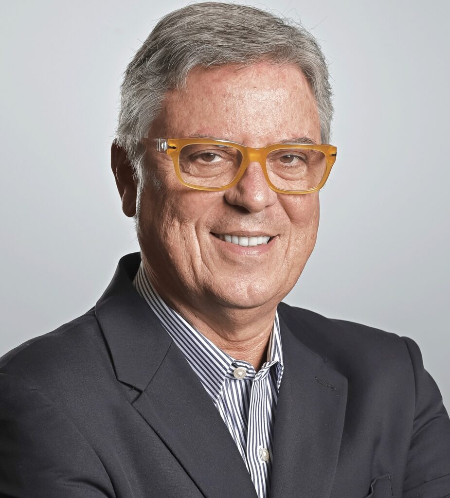 FRANCISCO-925x1024