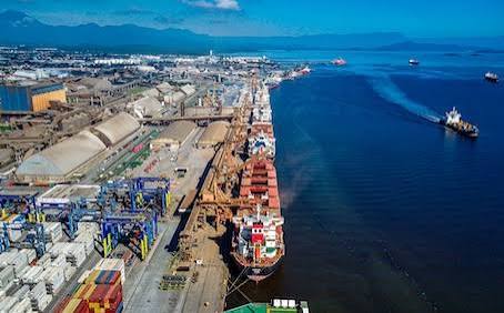 O PORTO DE PARANAGUÁ ALCANÇOU EM SETEMBRO A MAIOR MOVIMENTAÇÃO MENSAL DE SUA HISTÓRIA COM MAIS DE 152 MIL CONTÊINERES